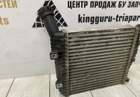 Интеркулер правый Volkswagen Touareg 2 2018 oem 7P0145804B