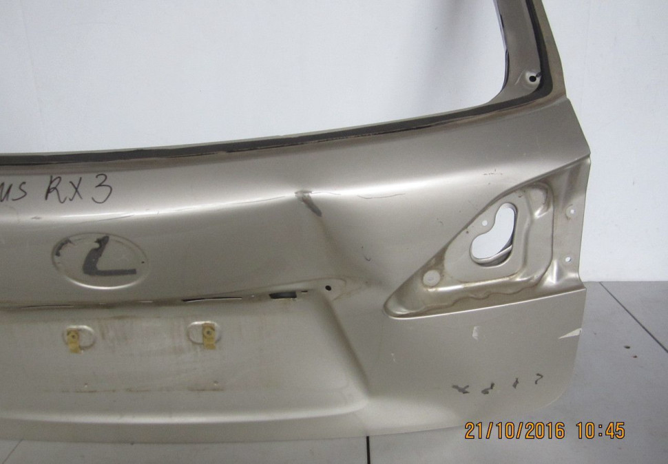Рышка багажника Lexus RX 3 (09-15)oem 6700548611 (скл-3) Рышка багажника Lexus RX 3 (09-15)oem 6700548611 (скл-3)