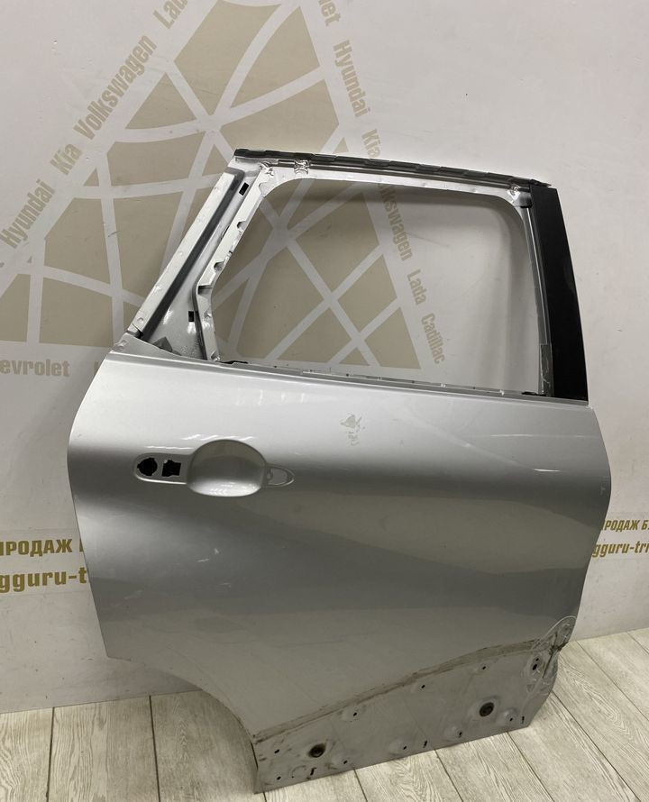 Дверь задняя правая Renault Kaptur OEM 821001270R
