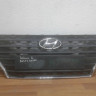 Решетка радиатора Hyundai Solaris 2 oem 86351H5000 (слом.часть хрома) (скл-3) Решетка радиатора Hyundai Solaris 2 oem 86351H5000 (слом.часть хрома) (скл-3)