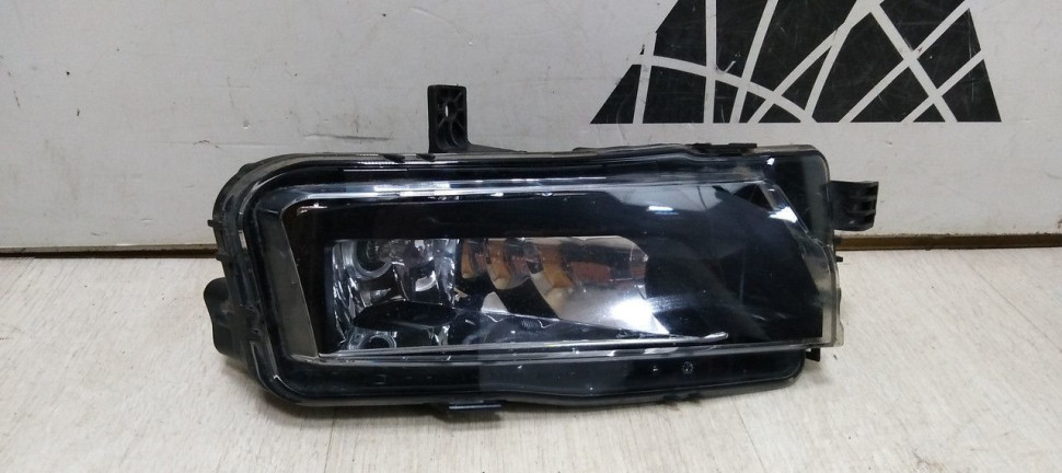Противотуманная фара левая Volkswagen Crafter 2 (2017>) oem 7C0941661A