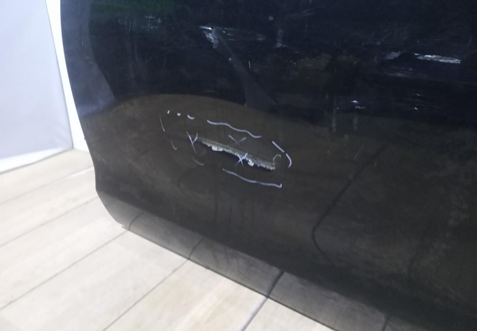 Дверь передняя левая Audi A6 C6 OEM 4G0831051