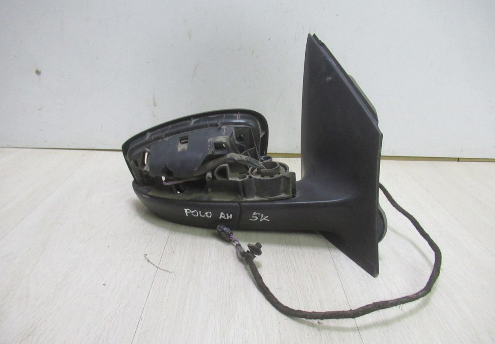 Зеркало правое электрическое (5 к) Volkswagen Polo 5 oem 6ru857502