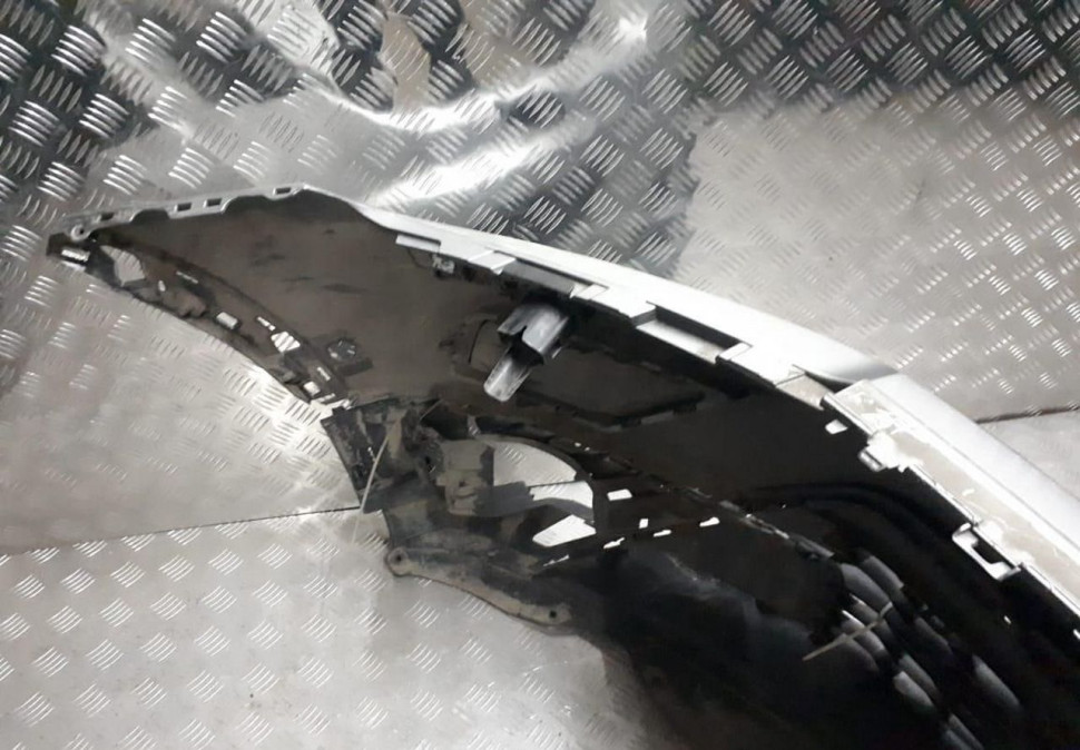 Бампер передний Volkswagen Tiguan 2 oem 5nr807221 Бампер передний Volkswagen Tiguan 2 oem 5nr807221