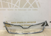 Молдинг решетки радиатора Skoda Rapid 2013  OEM 5JA853607