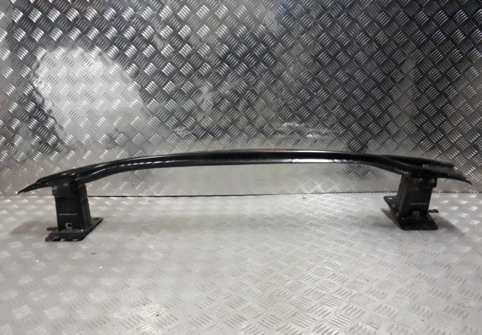 Усилитель заднего бампера Volkswagen Tiguan 2 oem 5NA807586 Усилитель заднего бампера Volkswagen Tiguan 2 oem 5NA807586