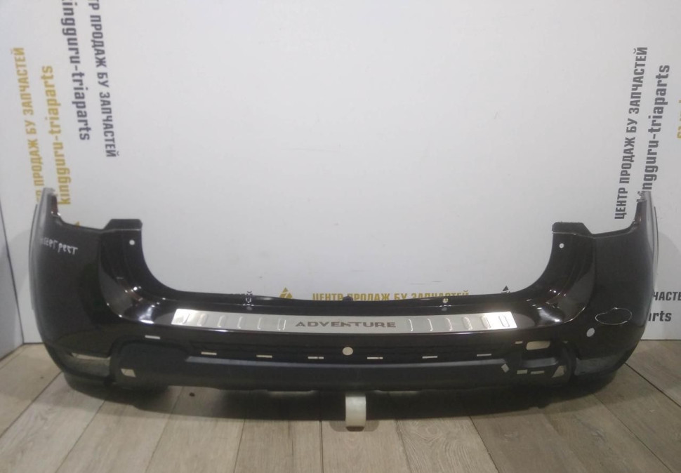 Бампер задний бу Renault Duster рестайлинг OEM 850225435R (В)