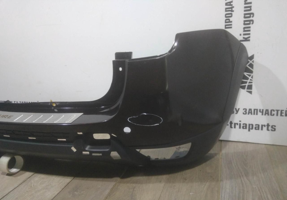 Бампер задний бу Renault Duster рестайлинг OEM 850225435R (В)