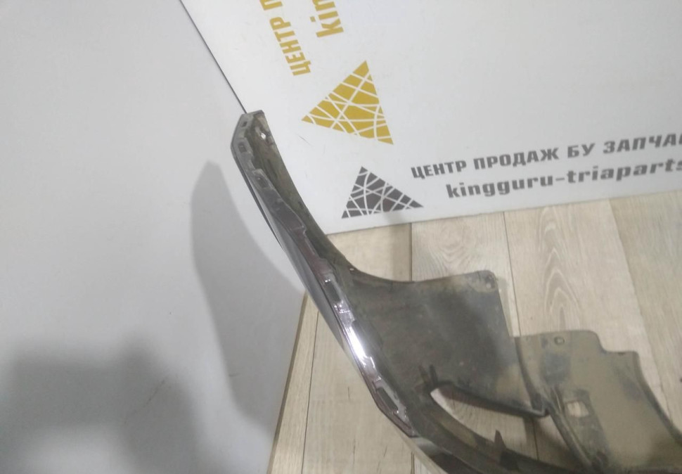 Бампер задний бу Renault Duster рестайлинг OEM 850225435R (В)