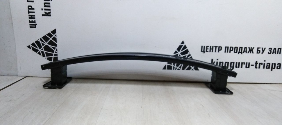 Усилитель переднего бампера Hyundai Creta oem 69400M0000