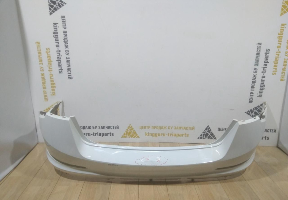 Бампер задний бу Skoda Rapid 2 OEM 60U807421D