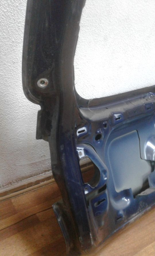 Крышка багажника Volkswagen Tiguan 1 oem 5n0827173 (вмятина) (скл-3)