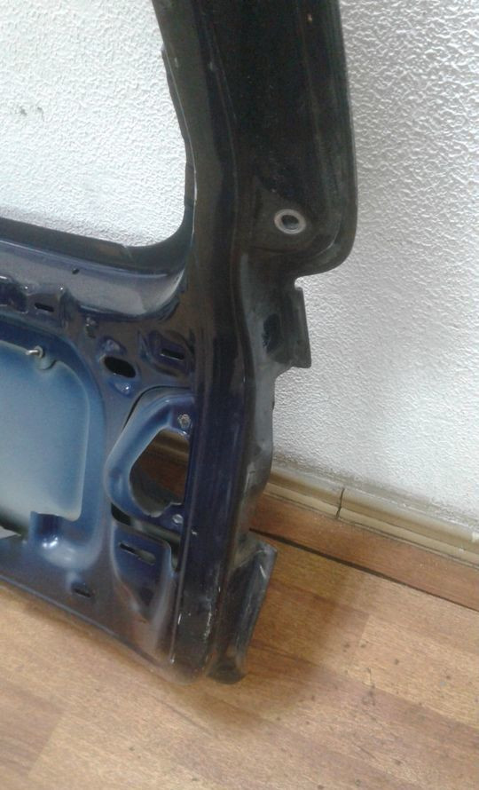 Крышка багажника Volkswagen Tiguan 1 oem 5n0827173 (вмятина) (скл-3)