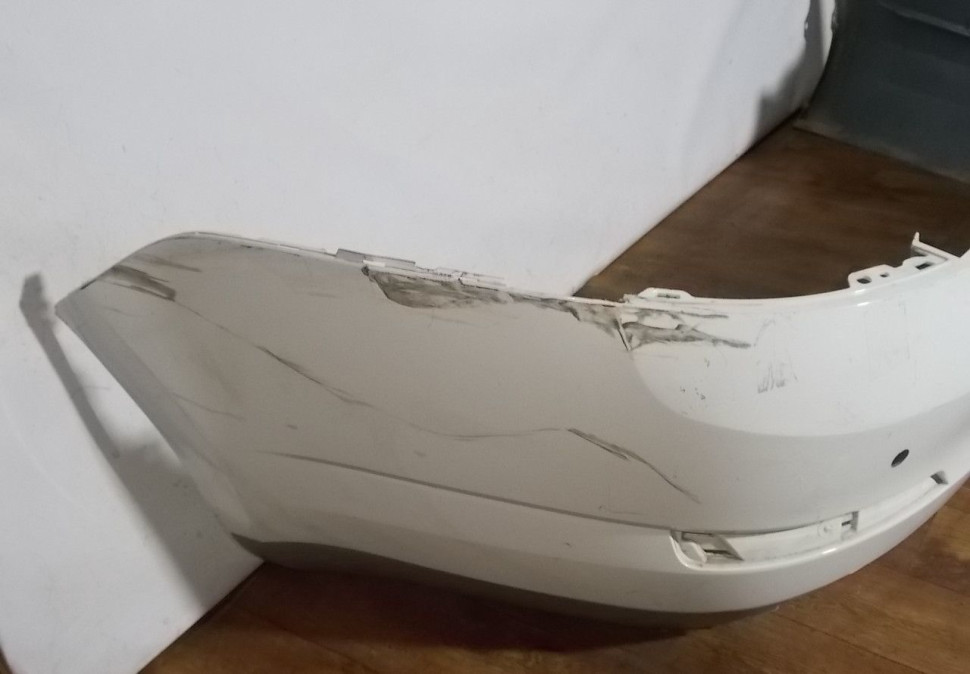 Бампер задний бу Skoda Octavia A7 OEM 5EU807421