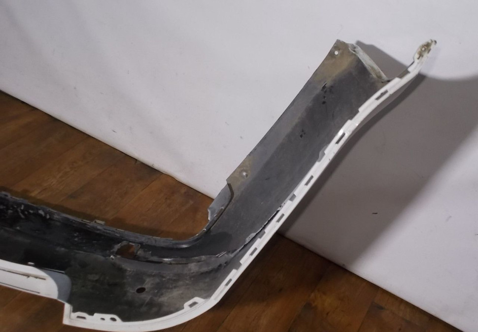 Бампер задний бу Skoda Octavia A7 OEM 5EU807421