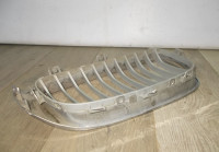 Решетка радиатора левая бу BMW 3 F34 GT OEM 51137294803