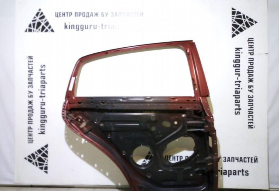 Дверь задняя правая Volkswagen Golf 5 2003 oem 1K6833302AA (скл-3)