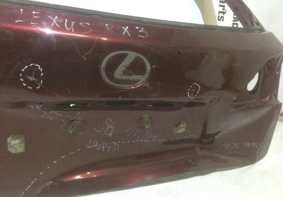 Крышка багажника Lexus RX 3 (09-15)oem 6700548611 (скл-3)