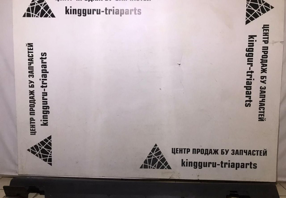 Накладка порога правая Hyundai IX35 2010 oem 877542S000 (скл-3)