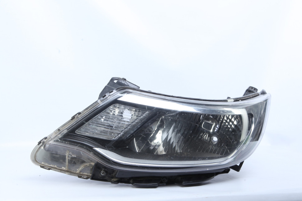 Фара левая Kia Rio 3 рестайлинг 2015 OEM 921014X500 Фара левая Kia Rio 3 рестайлинг 2015 OEM 921014X500
