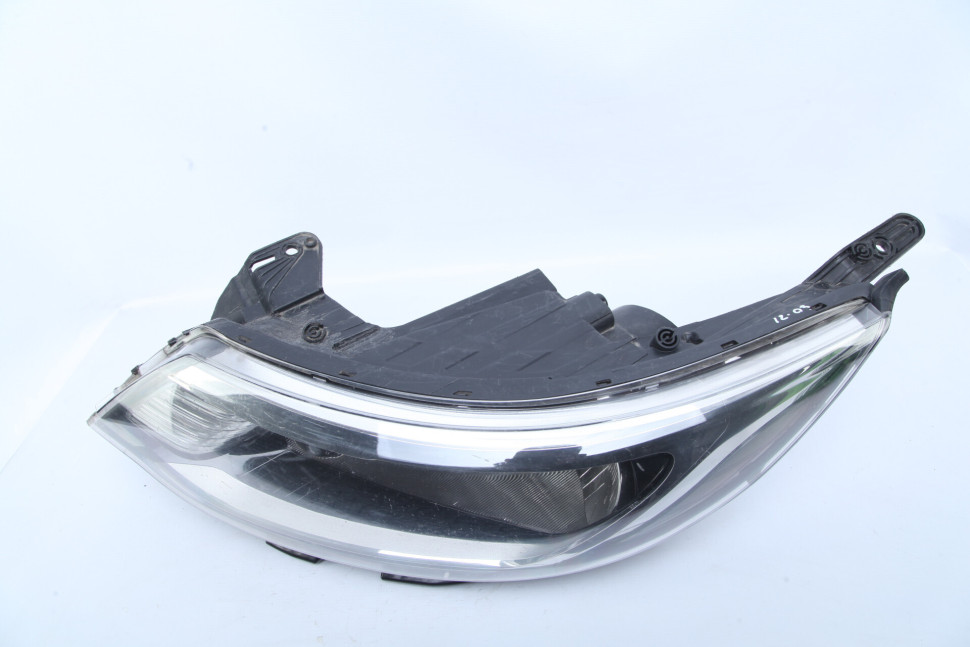 Фара левая Kia Rio 3 рестайлинг 2015 OEM 921014X500 Фара левая Kia Rio 3 рестайлинг 2015 OEM 921014X500