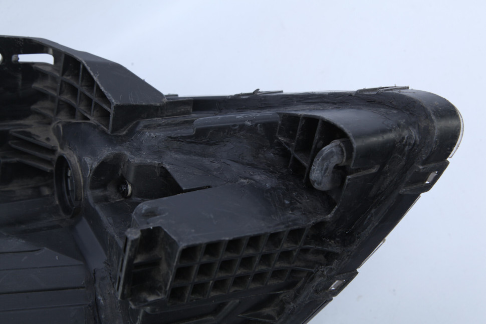 Фара левая Kia Rio 3 рестайлинг 2015 OEM 921014X500 Фара левая Kia Rio 3 рестайлинг 2015 OEM 921014X500