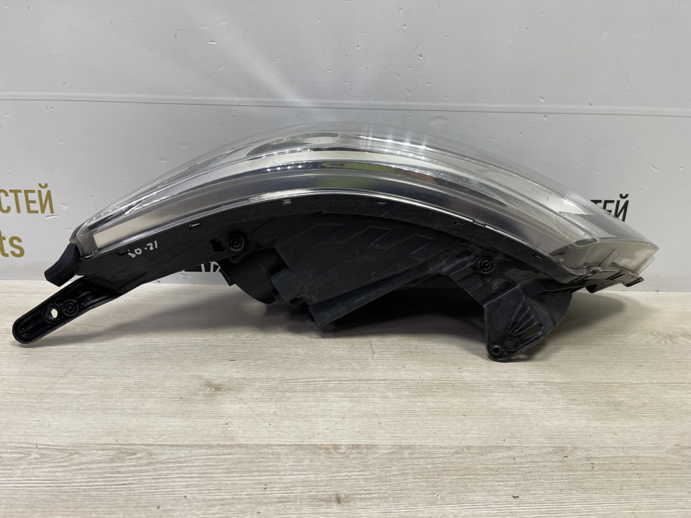 Фара левая Kia Rio 3 рестайлинг 2015 OEM 921014X500 Фара левая Kia Rio 3 рестайлинг 2015 OEM 921014X500