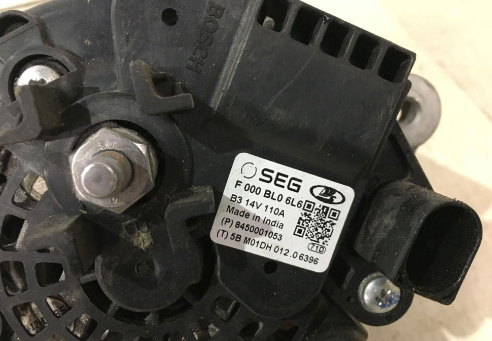 Генератор Lada Kalina 2 OEM 8450001053 (скл-3) Генератор Lada Kalina 2 OEM 8450001053 (скл-3)