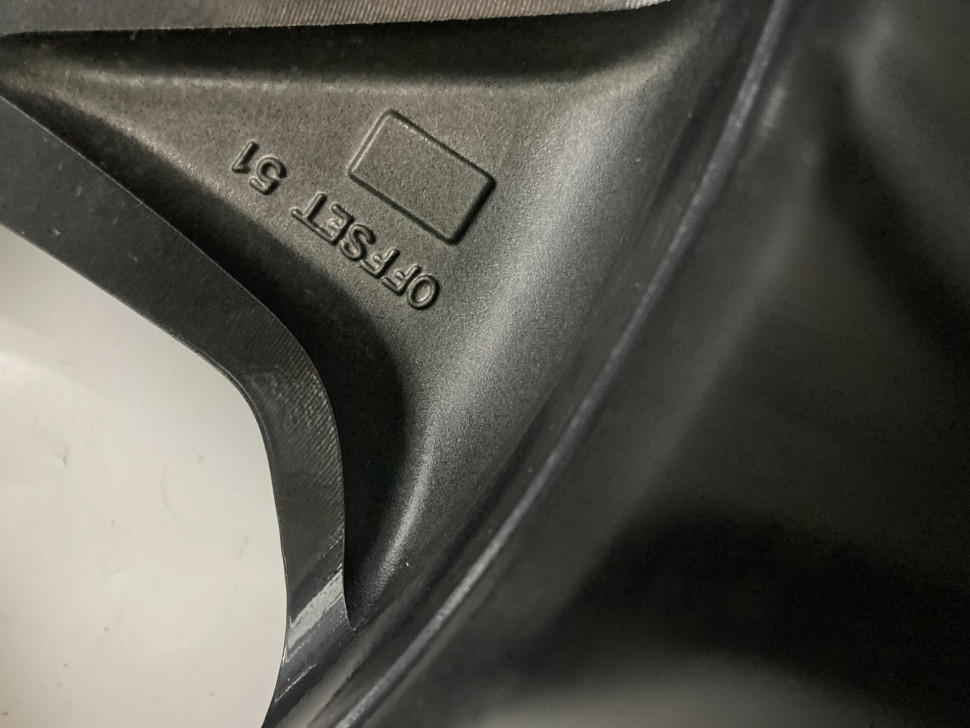 Диск литой R19 Hyundai Santa Fe 4 2018 OEM 52910S1330