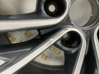 Диск литой R19 Hyundai Santa Fe 4 2018 OEM 52910S1330