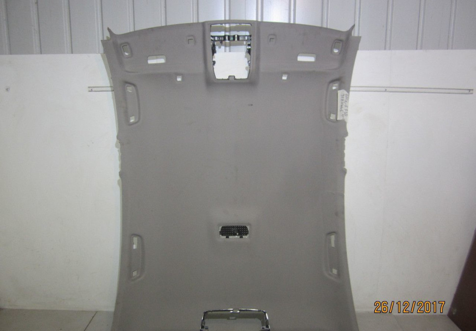 Обшивка потолка BMW  F10 (деф) oem 9173445 (скл-3)