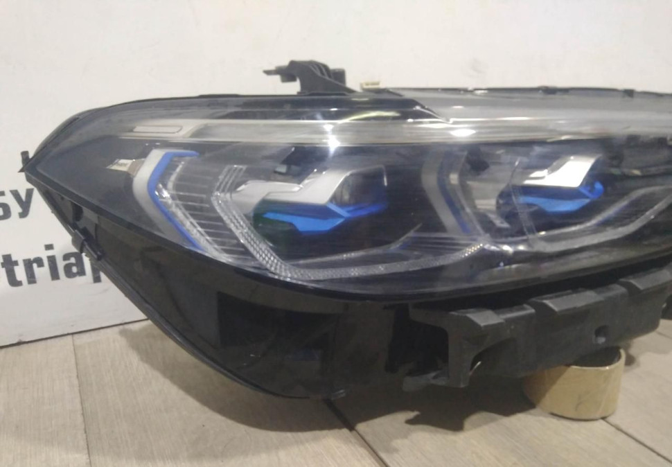 Фара лазерная правая бу BMW X7 G07 OEM 63119852956