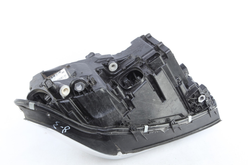 Фара ЛЭД LED адаптив правая бу BMW X3 G01 OEM 63117466126 Фара ЛЭД LED адаптив правая бу BMW X3 G01 OEM 63117466126
