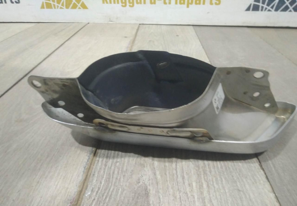Насадка глушителя правая бу BMW X5 G05 OEM 51127493626