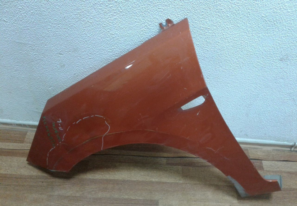 Крыло переднее левое Hyundai Solaris (10-17) oem 663114L000 вмятина