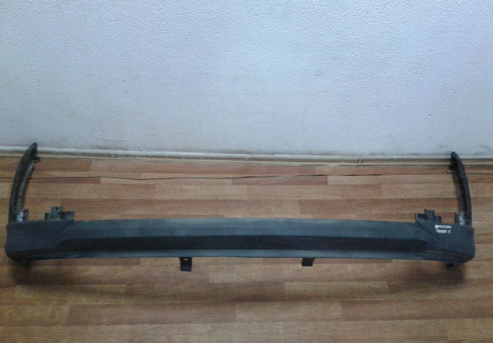 Юбка переднего бампера Hyundai Tucson 3 (15>) oem 86512d7000