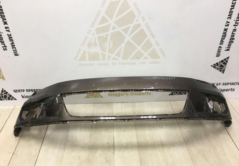 Бампер передний Volkswagen Tiguan 1 рестайлинг 2011-2016 oem 5NU807221