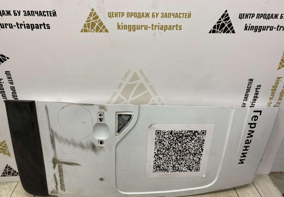 Дверь задняя правая Renault Master OEM 901002796R Дверь задняя правая Renault Master OEM 901002796R