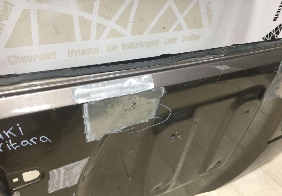 Крышка багажника Suzuki Grand Vitara OEM 6910065650 Крышка багажника Suzuki Grand Vitara OEM 6910065650