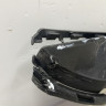 Решётка спойлера Volkswagen Touareg NF с трещиной oem 7p6853673