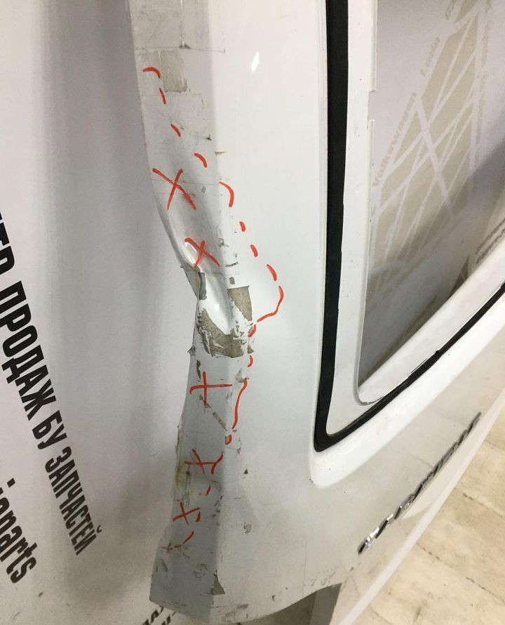 Крышка багажника Volkswagen Caravelle / Multivan T6 2015> oem 7E5827025F Крышка багажника Volkswagen Caravelle / Multivan T6 2015> oem 7E5827025F