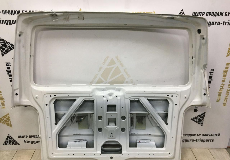 Крышка багажника Volkswagen Caravelle / Multivan T6 2015> oem 7E5827025F