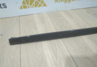 Молдинг лобового стекла правый бу BMW X5 G05 OEM 51317463528