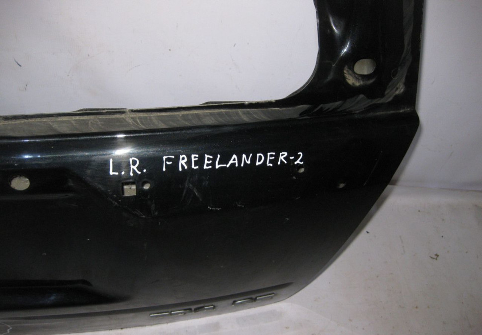 Крышка багажника Land Rover Fleelander 2 (вмятина) (скл-3) Крышка багажника Land Rover Fleelander 2 (вмятина) (скл-3)