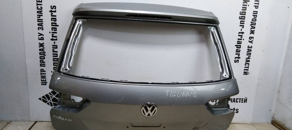 Крышка багажника Volkswagen Tiguan 2 oem 5NA827025