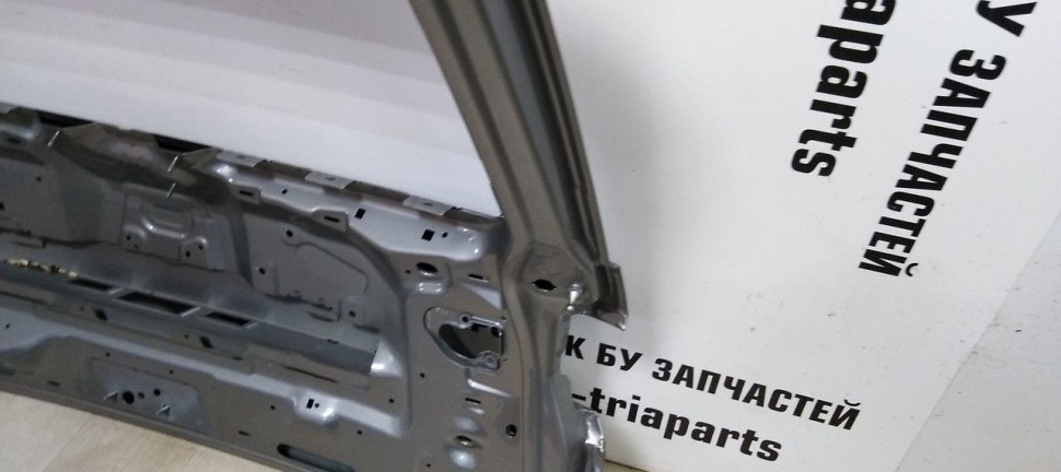 Крышка багажника Volkswagen Tiguan 2 oem 5NA827025