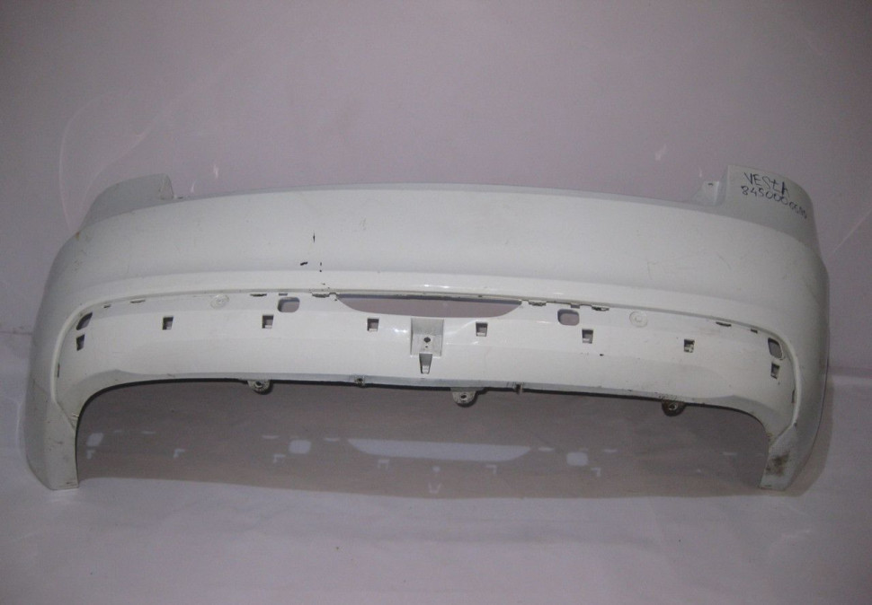 Бампер задний Lada Vesta oem 8450006699 (скл-3) Бампер задний Lada Vesta oem 8450006699 (скл-3)