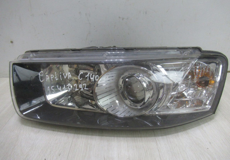 Фара правая голаген Chevrolet Captiva C140 oem 95413292 (трещины в корп)(слом.3крепл)