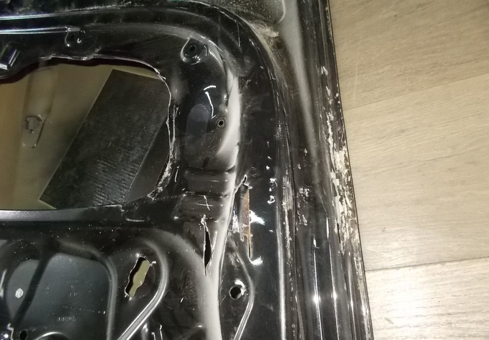 Дверь передняя правая бу Skoda Octavia A7 OEM 5E0831052A