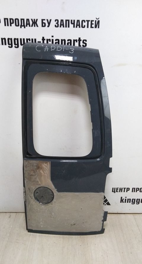 Дверь багажника правая Volkswagen Caddy 3 oem 2K0827092G (скл-3) Дверь багажника правая Volkswagen Caddy 3 oem 2K0827092G (скл-3)